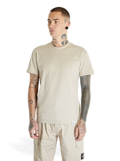 Jeans Woven Tab Short Sleeve Tee Plaza Taupe